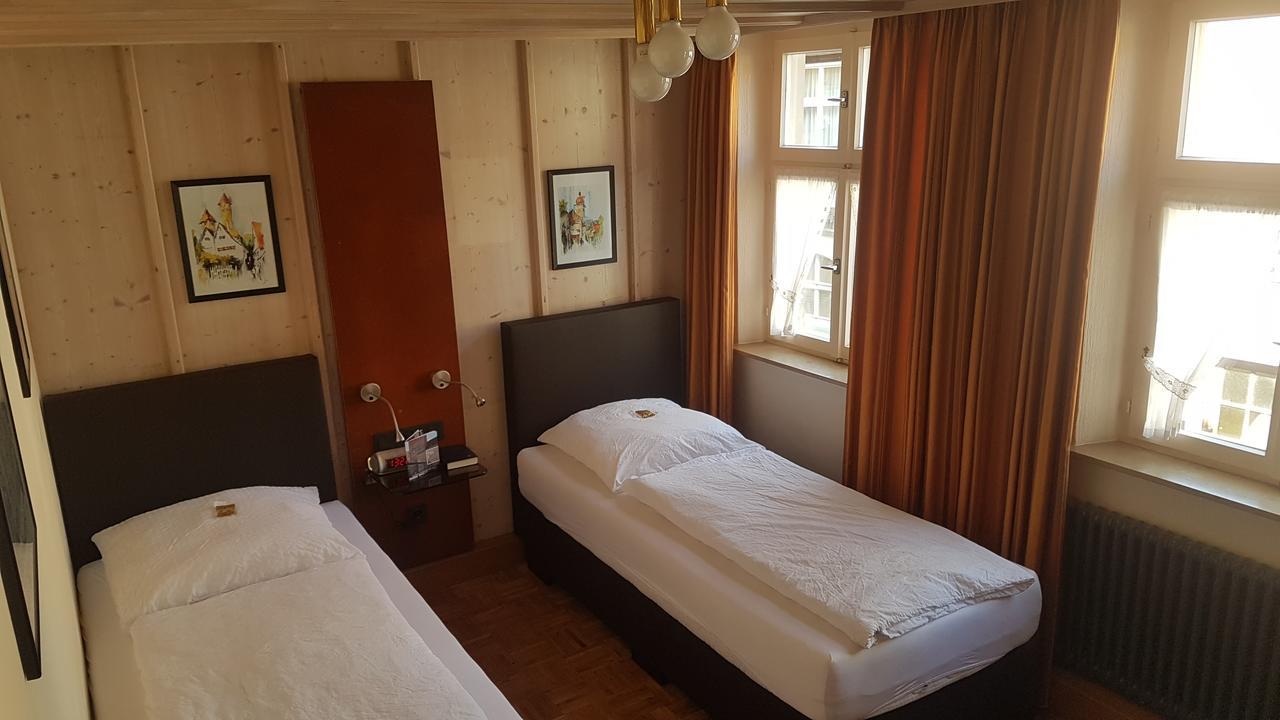 Hotel-Restaurant Goldenes Lamm 딘클스버 외부 사진