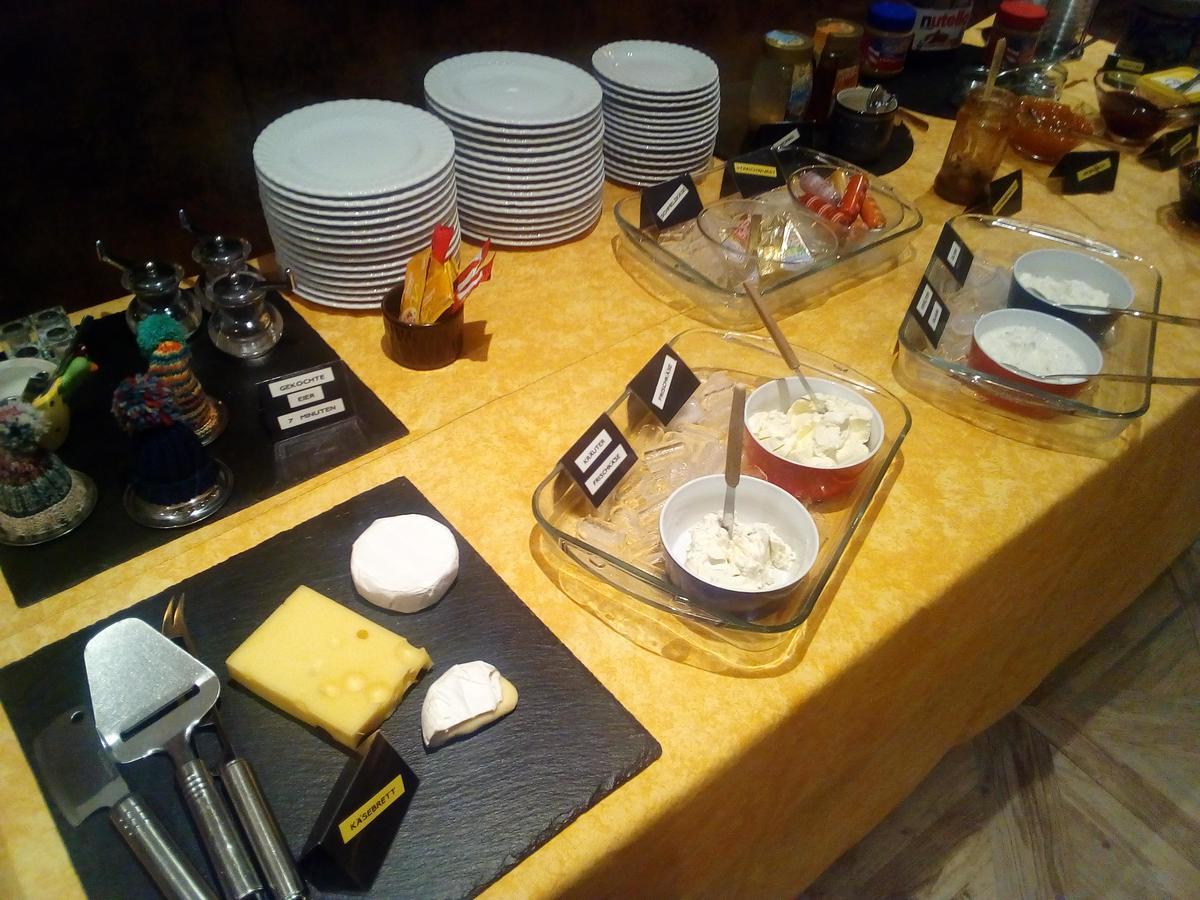 Hotel-Restaurant Goldenes Lamm 딘클스버 외부 사진