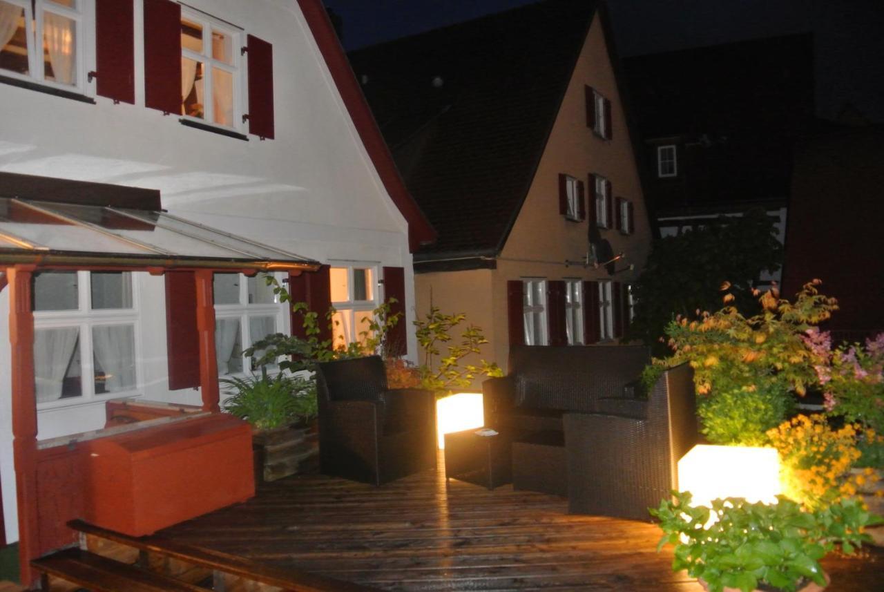Hotel-Restaurant Goldenes Lamm 딘클스버 외부 사진